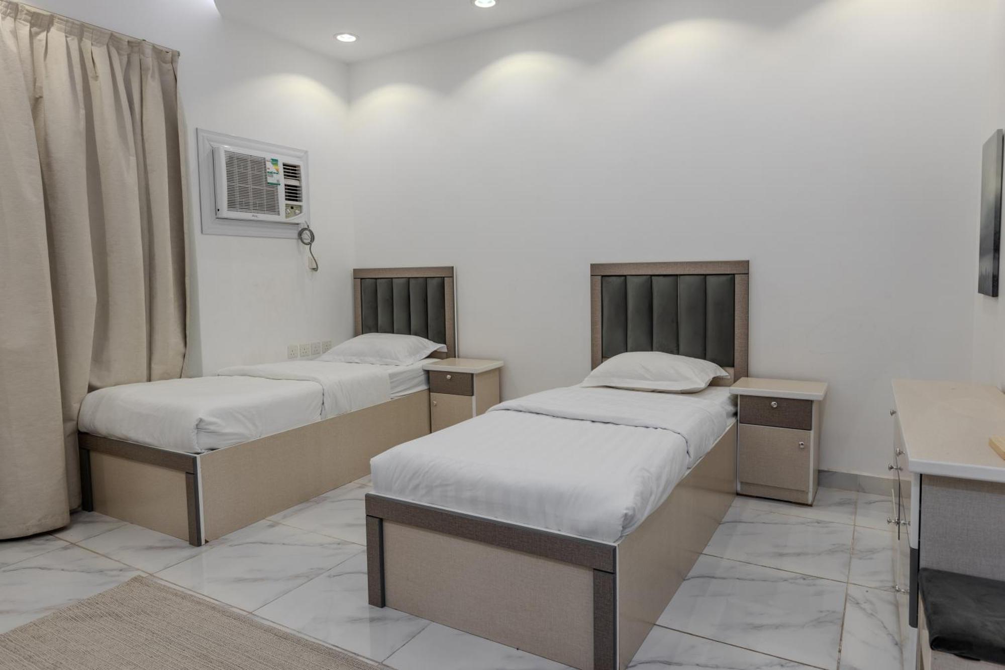 Luxurious Family 3 Bedroom Apartments 10 Mins Drive To Al-Masjid Nabawi - Nozol Noor 1 麦地那 外观 照片