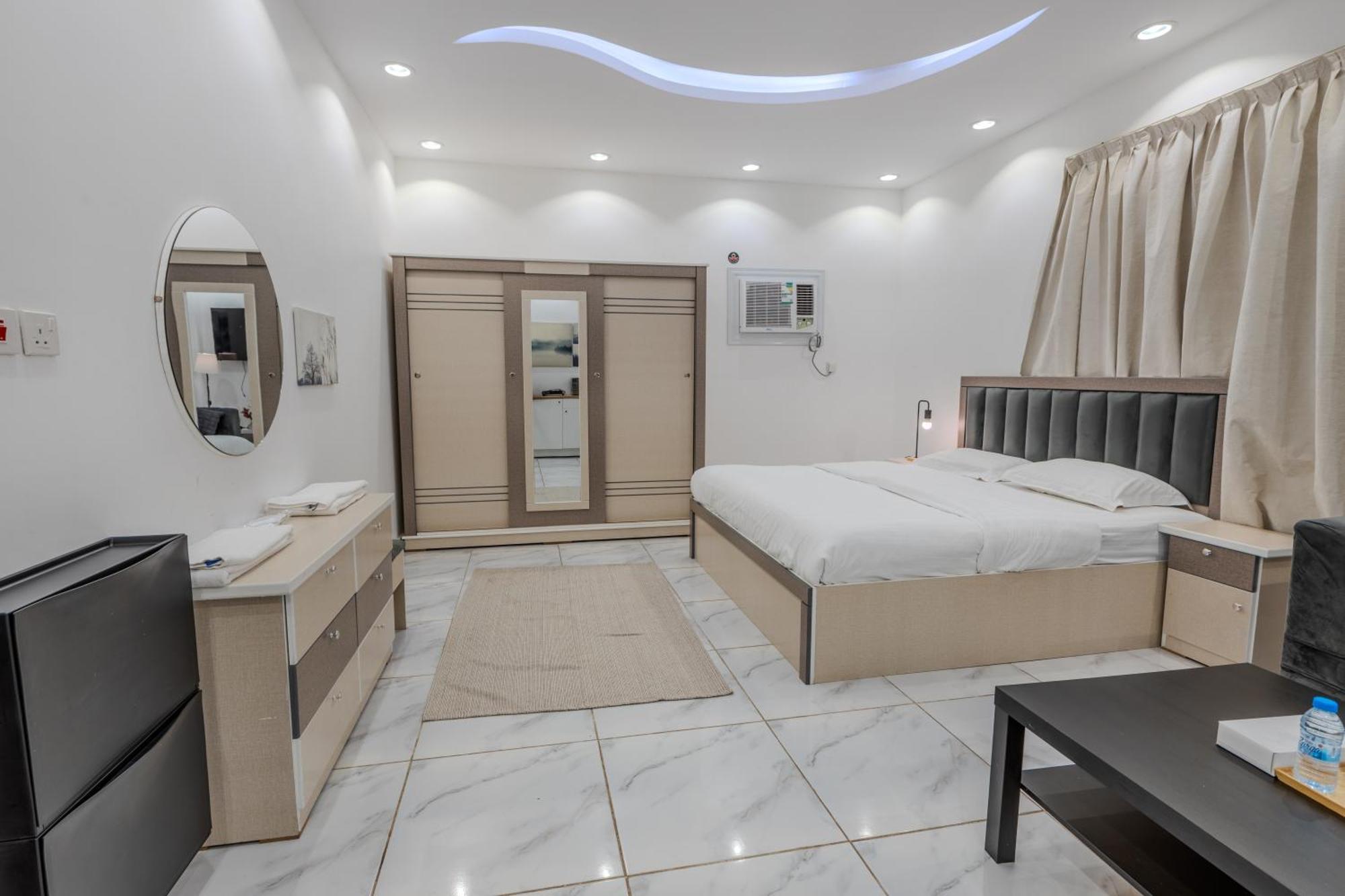Luxurious Family 3 Bedroom Apartments 10 Mins Drive To Al-Masjid Nabawi - Nozol Noor 1 麦地那 外观 照片